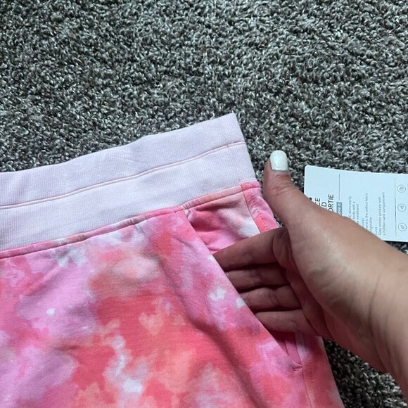 NWT Plus Sized Athleta Balance Printed 4” Shortie, Pink Orange Tie-Dye, Size 1X - Picture 5 of 6